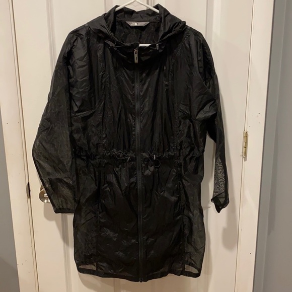 The North Face Black Vision Sheer Jacket - Picture 1 of 15